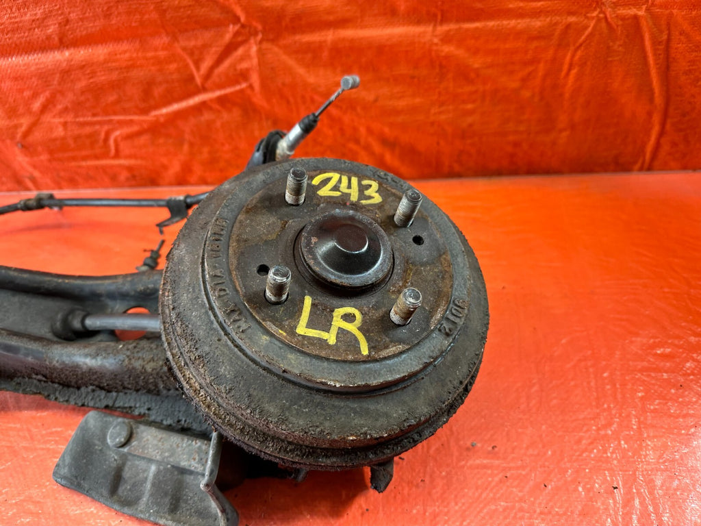 1989 89 HONDA CRX   DRIVER LEFT REAR TRAILING ARM BRAKE DRUM   OEM #2432