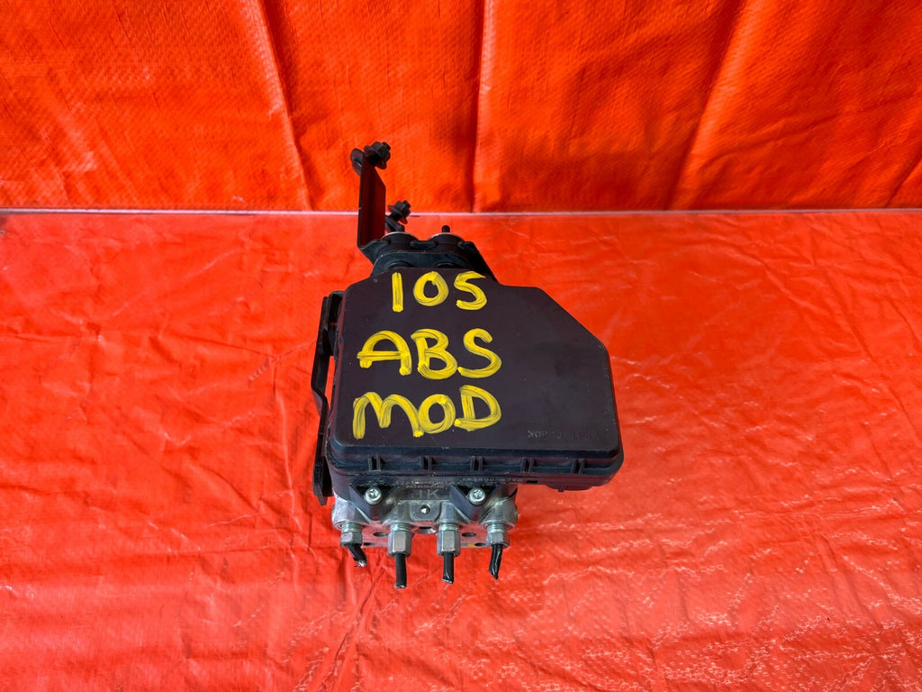 14 15 INFINITI Q50   NON ECO PEDAL   NON PRE CRASH   ABS PUMP MODULE   OEM #1050