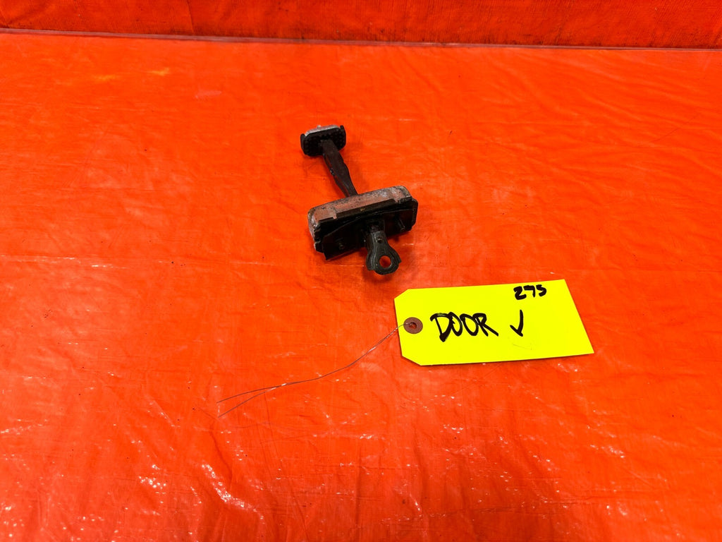 04 08 ACURA TSX   PASSENGER REAR DOOR CHECKER HINGE ARM STOPPER   OEM #2750