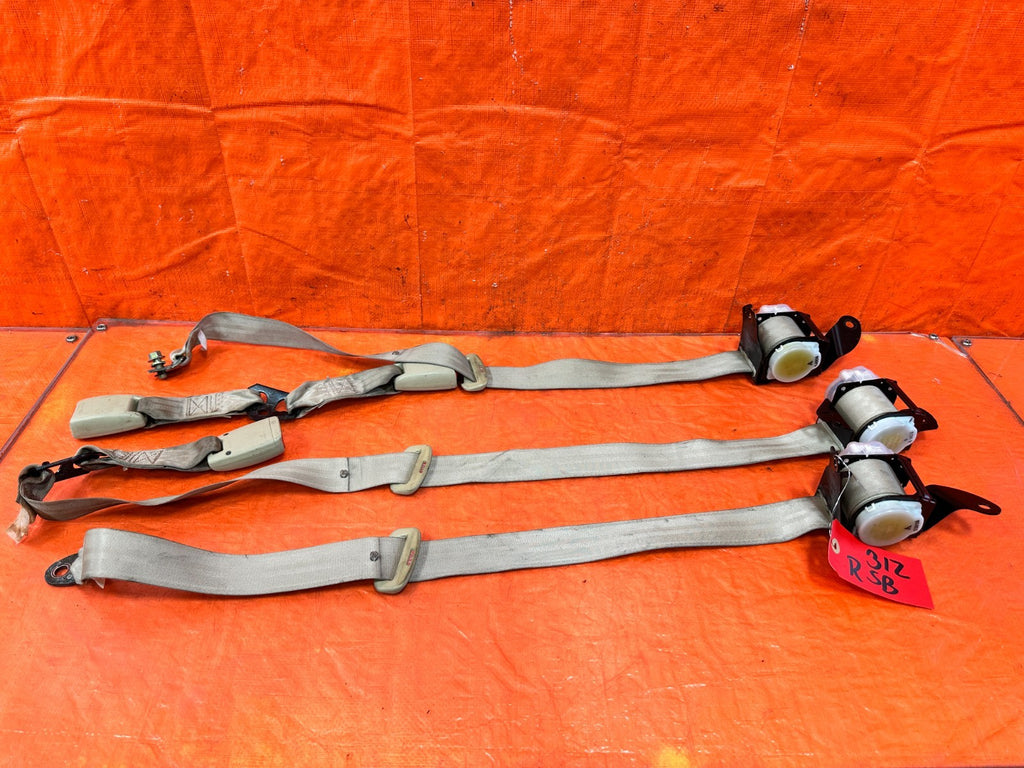 04 08 ACURA TSX   REAR SEAT BELT SET   LEFT & RIGHT SEAT BELTS   TAN   OEM #3120