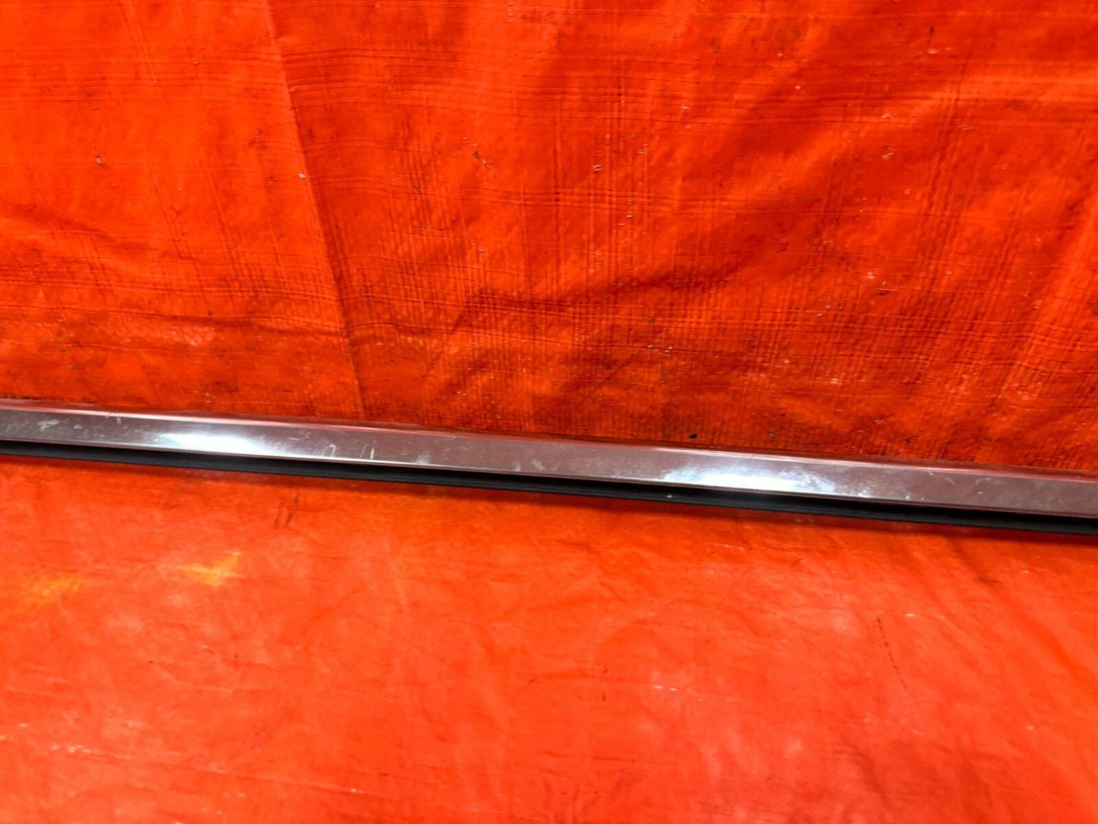 04 08 ACURA TSX DRIVER LEFT FRONT EXTERIOR WINDOW GLASS TRIM   OEM FACTORY #2913