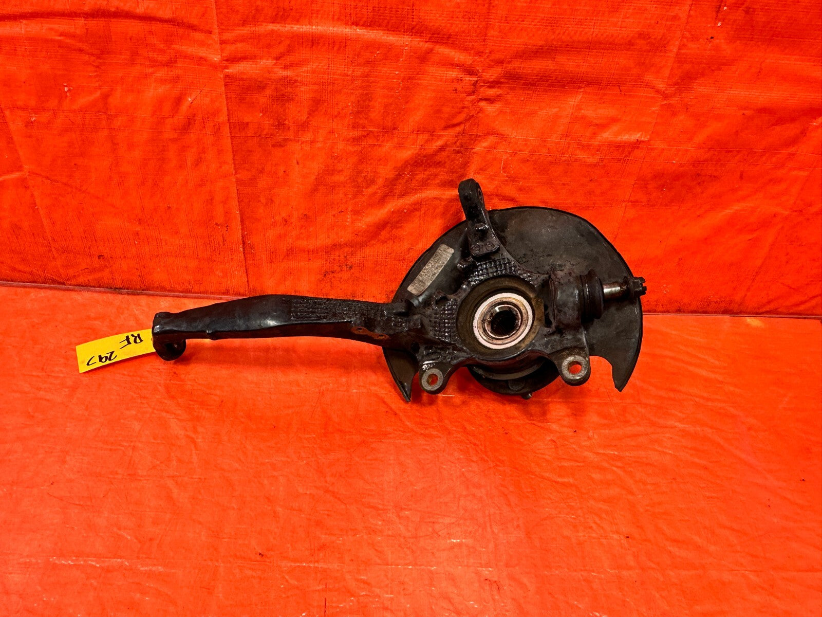 96 00 HONDA CIVIC   CX DX LX   RIGHT FRONT SPINDLE KNUCKLE HUB   OEM #2974