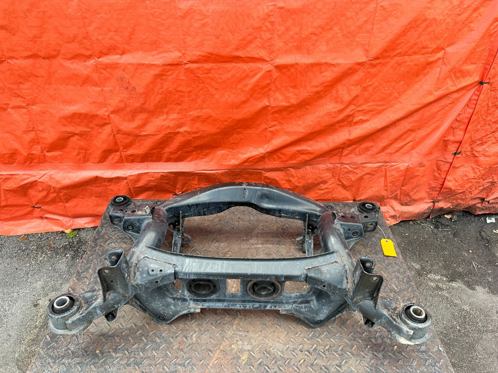 02 10 LEXUS SC430   FRONT SUBFRAME CROSSMEMBER SUB FRAME ENGINE CRADLE OEM 28816
