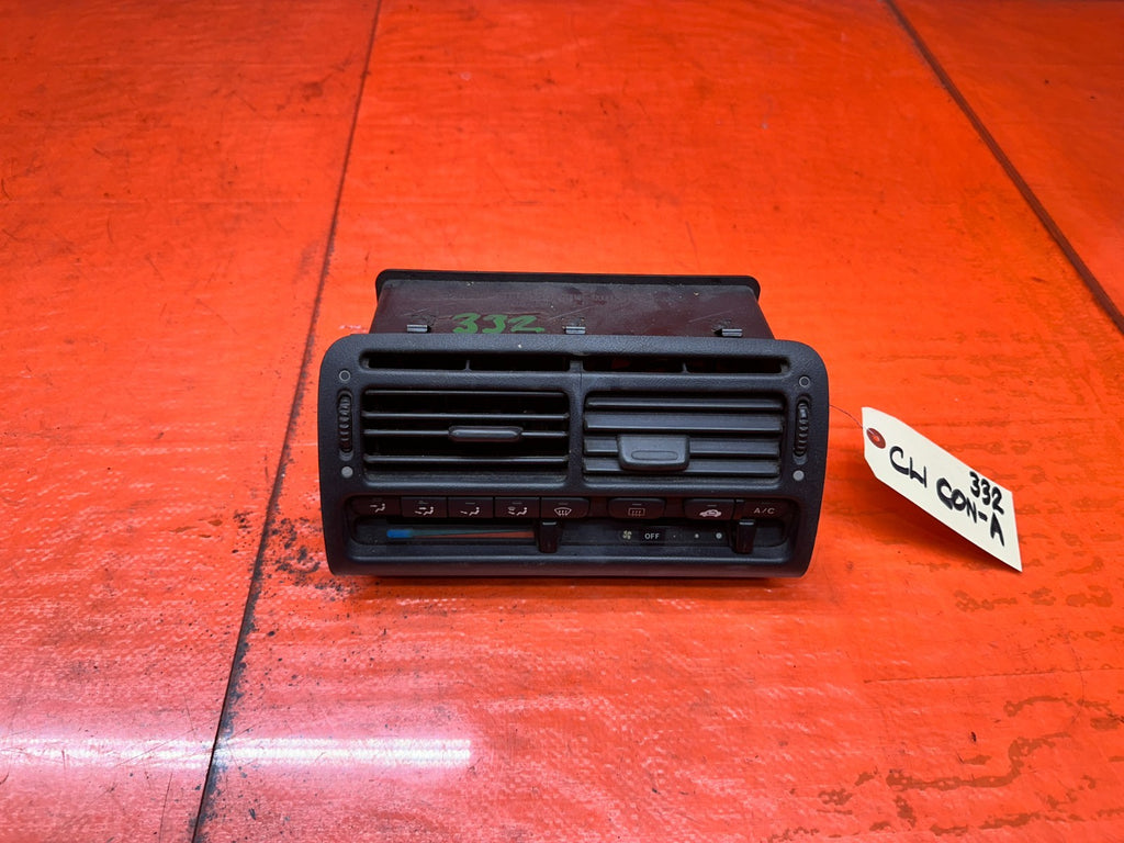 92 96 HONDA PRELUDE AC CLIMATE CONTROL UNIT  W/ VENTS OEM #3320