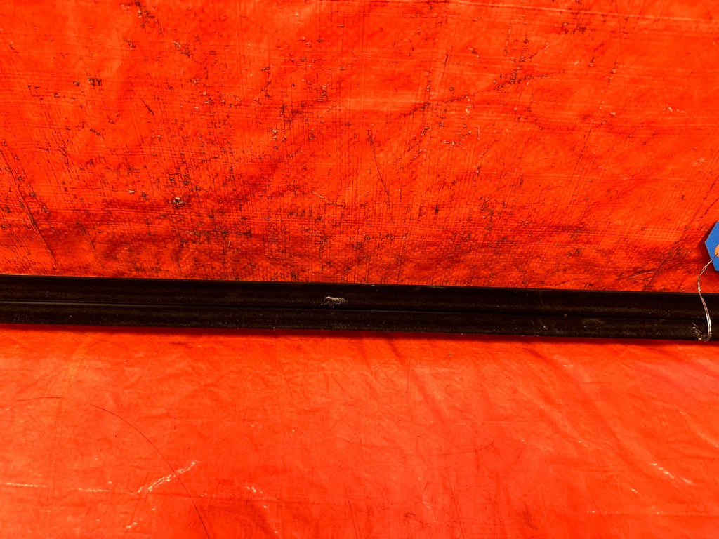 09 15 INFINITI G37 CONVERTIBLE   PASSENGER RIGHT INTERIOR WINDOW GLASS TRIM 3297