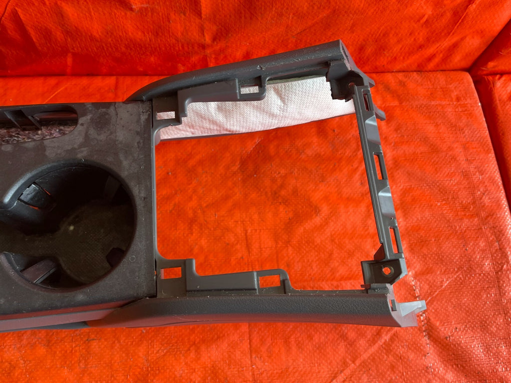 03 07 HONDA ACCORD SEDAN   INTERIOR ARM REST CENTER SHIFTER CONSOLE CUP HOLDER6