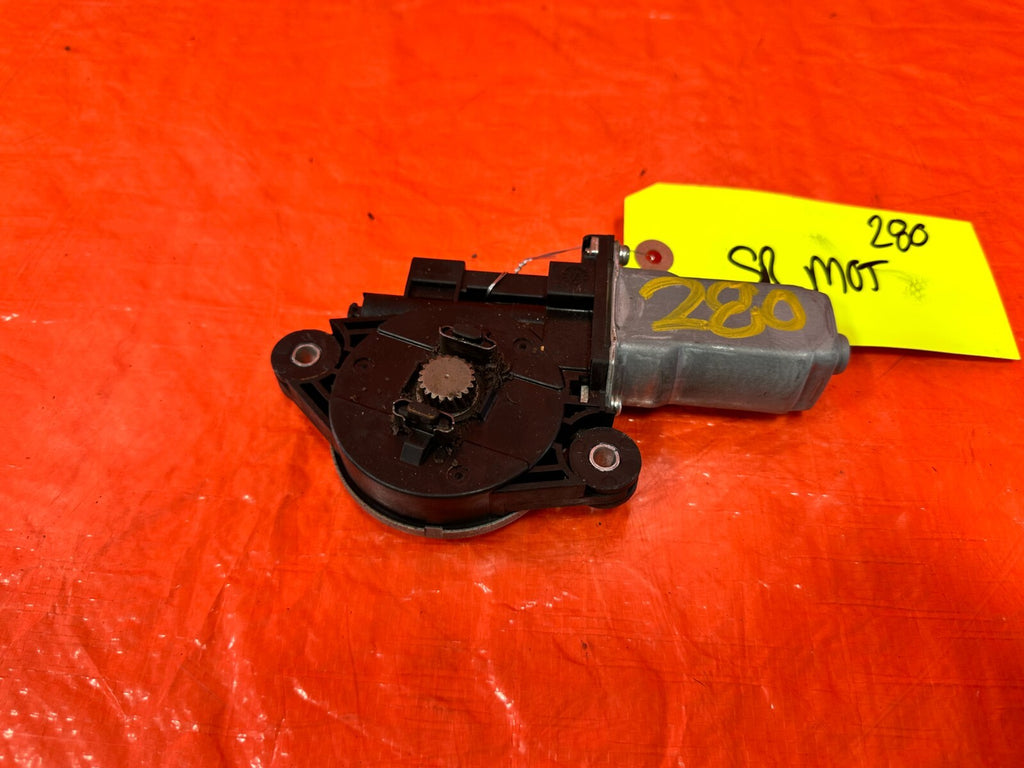 02 06 ACURA RSX   SUNROOF MOONROOF SLIDING ROOF   MOTOR   OEM FACTORY #2801