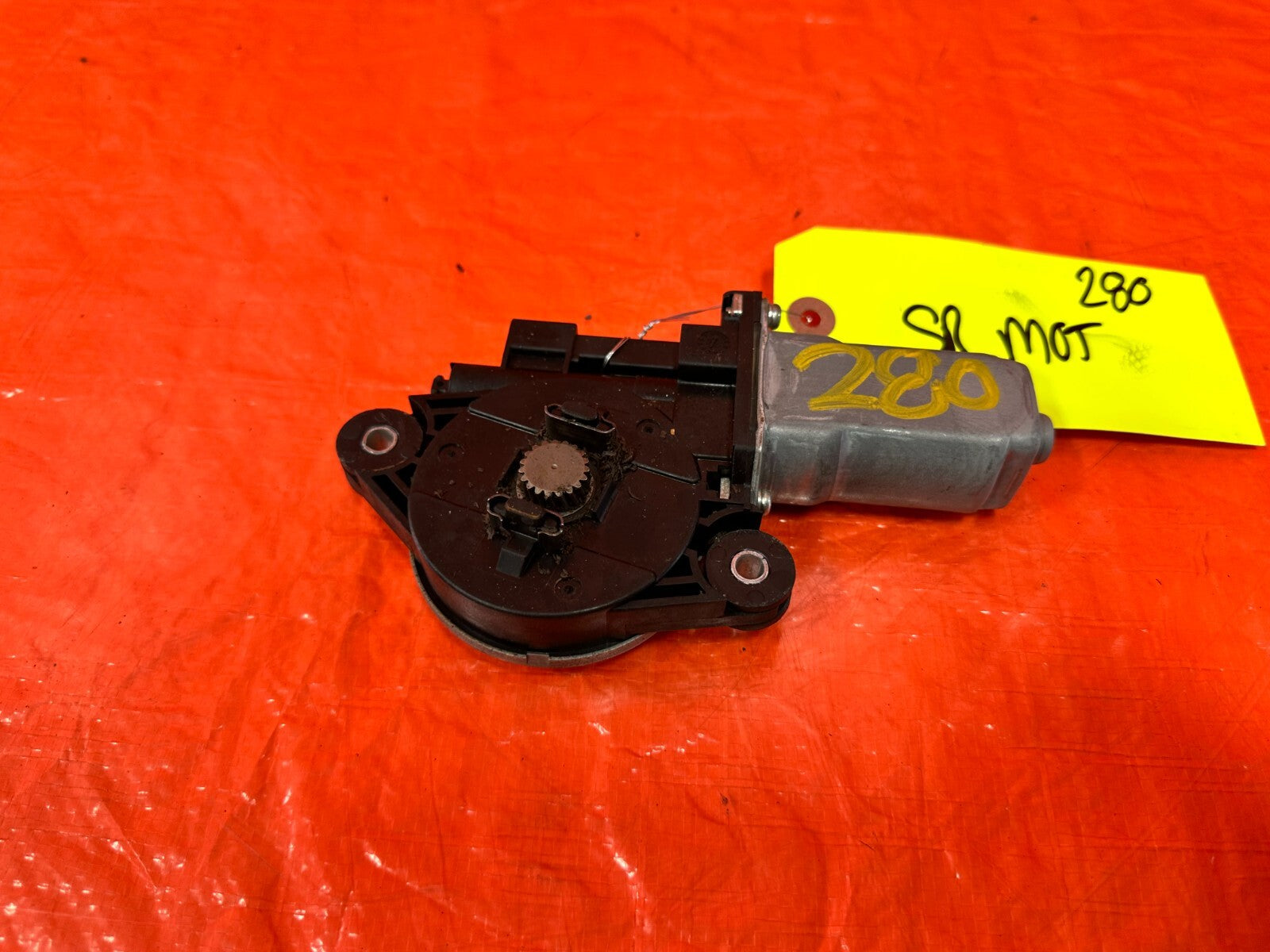 02 06 ACURA RSX   SUNROOF MOONROOF SLIDING ROOF   MOTOR   OEM FACTORY #2801