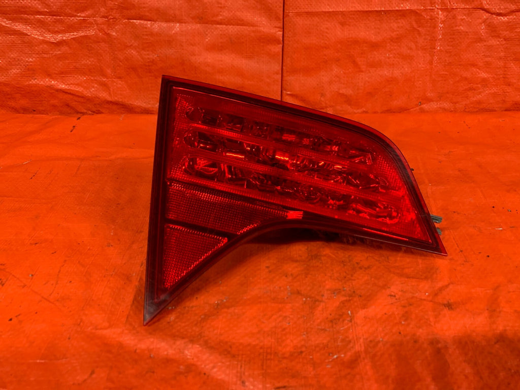 07 11 HONDA CIVIC 4 DOOR SEDAN   DRIVER LEFT INNER TRUNK TAIL LIGHT LAMP OEM0