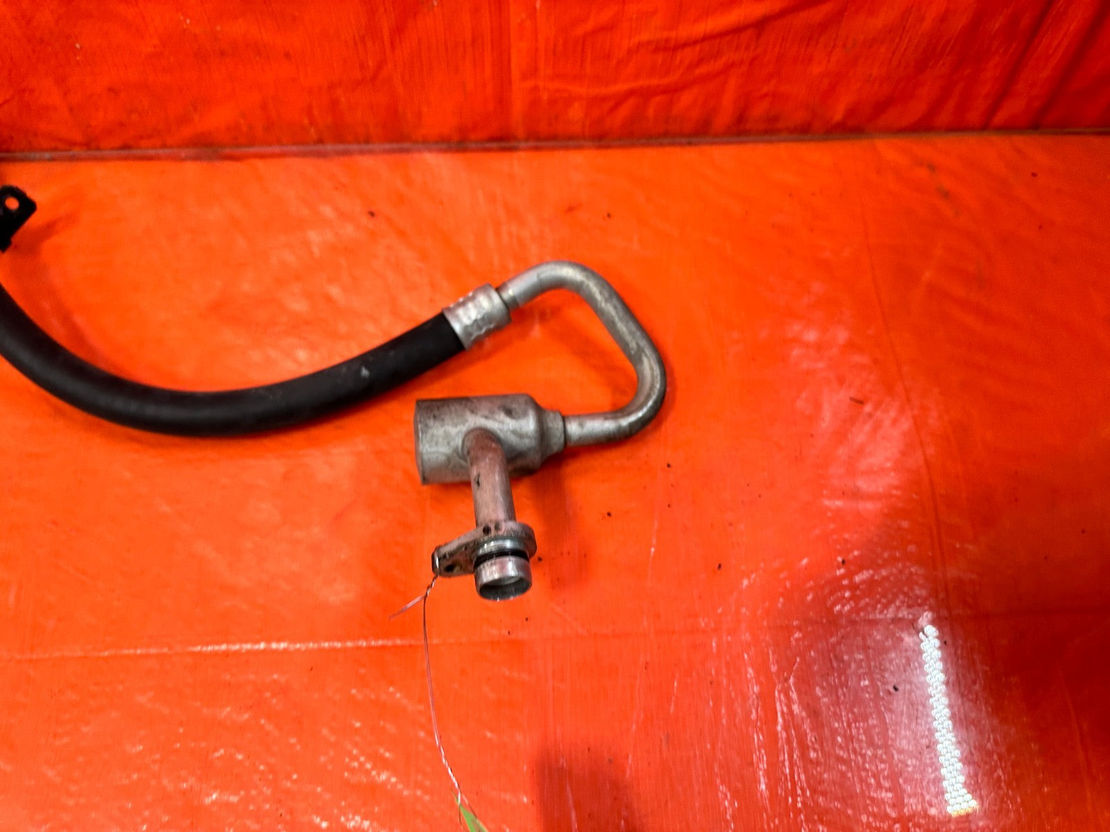 08 15 INFINITI G37 COUPE   INDIVIDUAL SINGLE JUST 1   AC LINE HOSE PIPE OEM 3102
