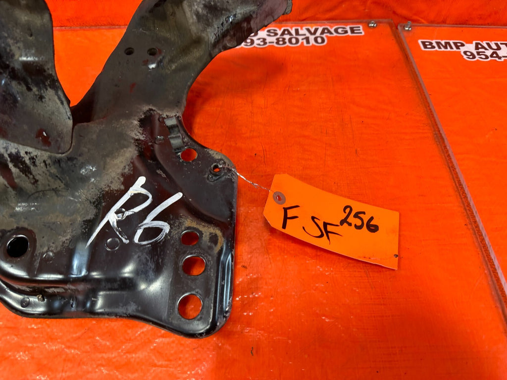 94 97 HONDA DEL SOL   FRONT SUBFRAME CROSSMEMBER K FRAME OEM   2563