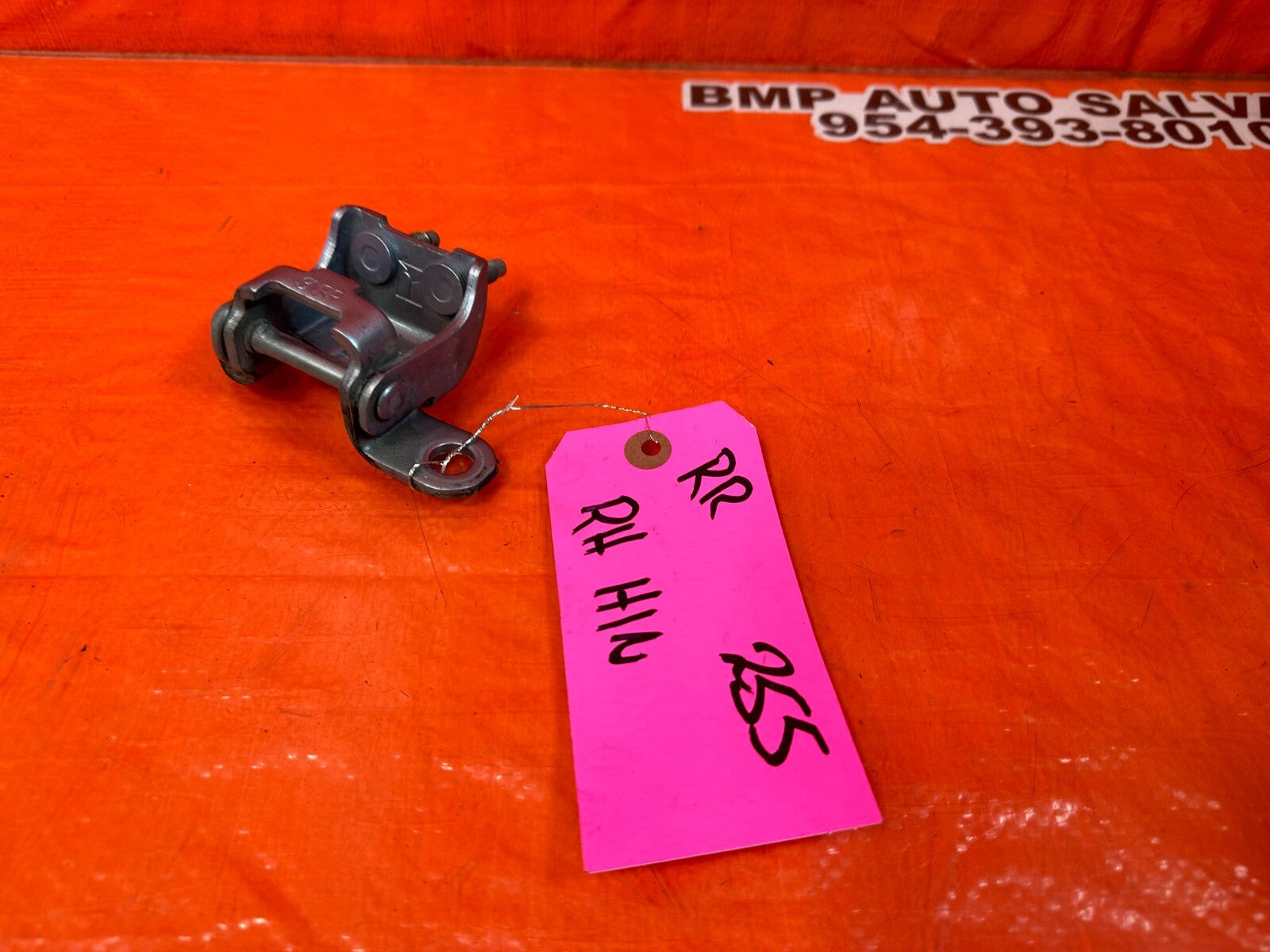 04 08 ACURA TSX   PASSENGER RIGHT REAR DOOR HINGE SET UPPER LOWER   OEM #2554