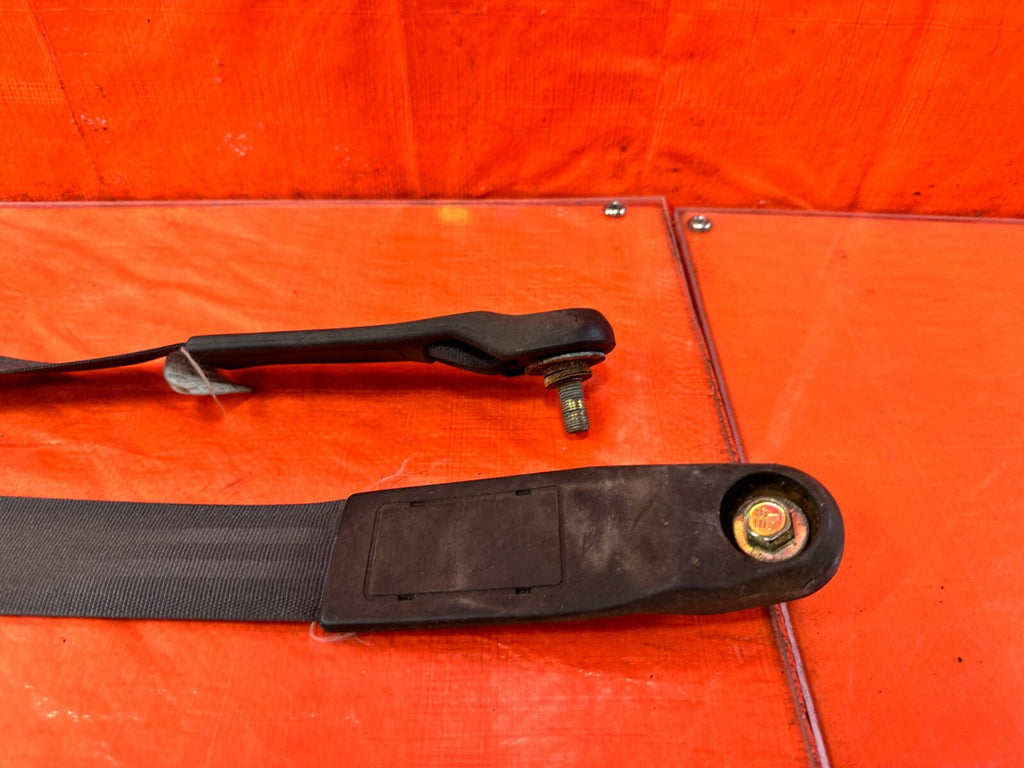93 95 HONDA DEL SOL   FRONT SEAT BELT SET   LEFT & RIGHT SEAT BELTS   OEM #2955