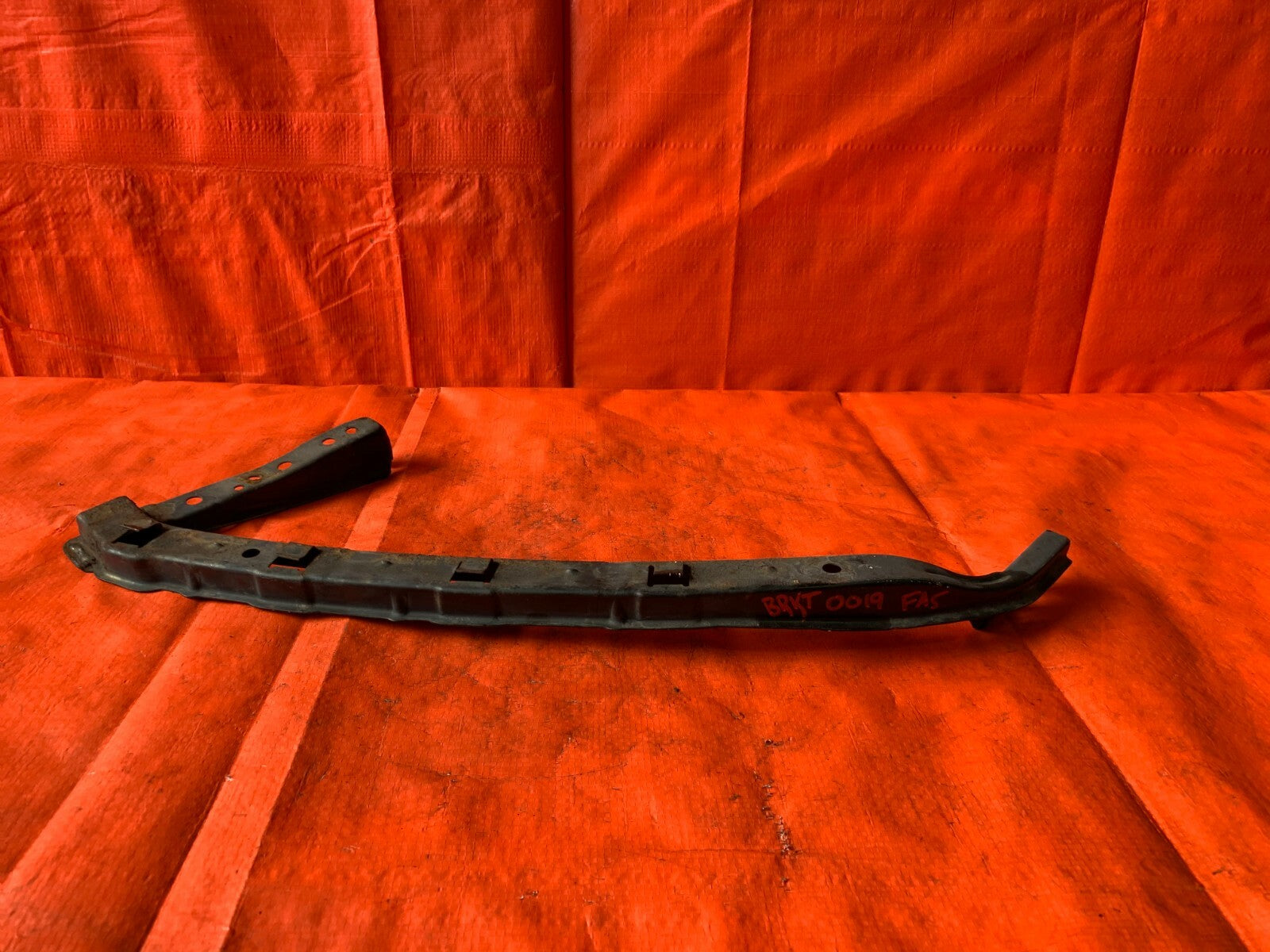 OEM 2008 HONDA CIVIC SI SEDAN   DRIVER LEFT HEADLIGHT HEADLAMP BRACKET0