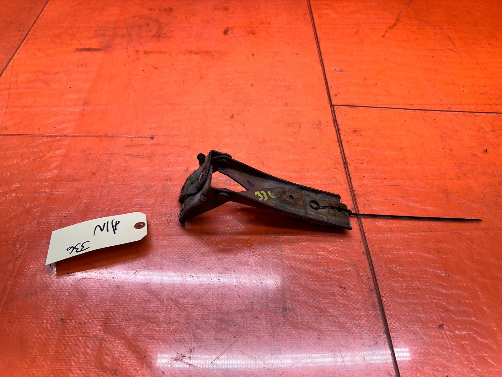 97 01 HONDA PRELUDE 2.2L DRIVER PASSENGER LEFT RIGHT HOOD HINGES HINGE OEM #3360