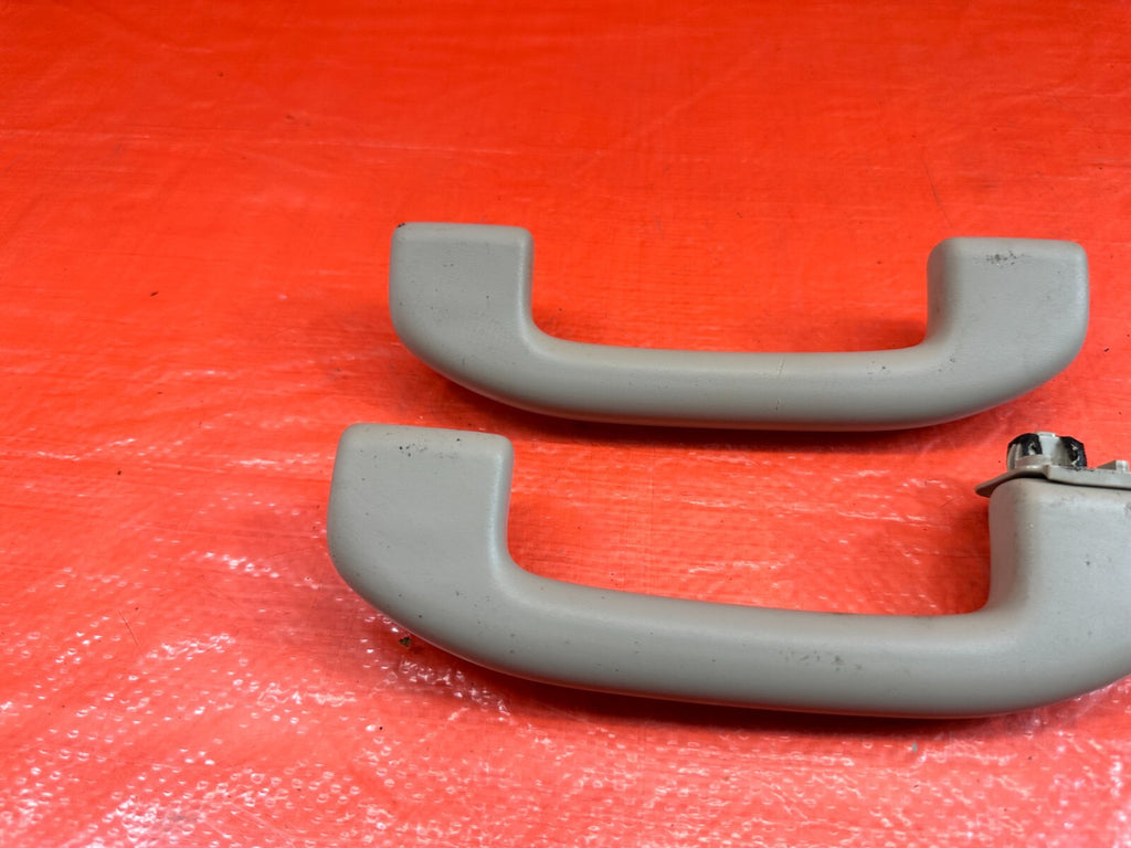 08 15 INFINITI G37 Q60 COUPE   INTERIOR GRAB HANDLES   LEFT & RIGHT   OEM #1907