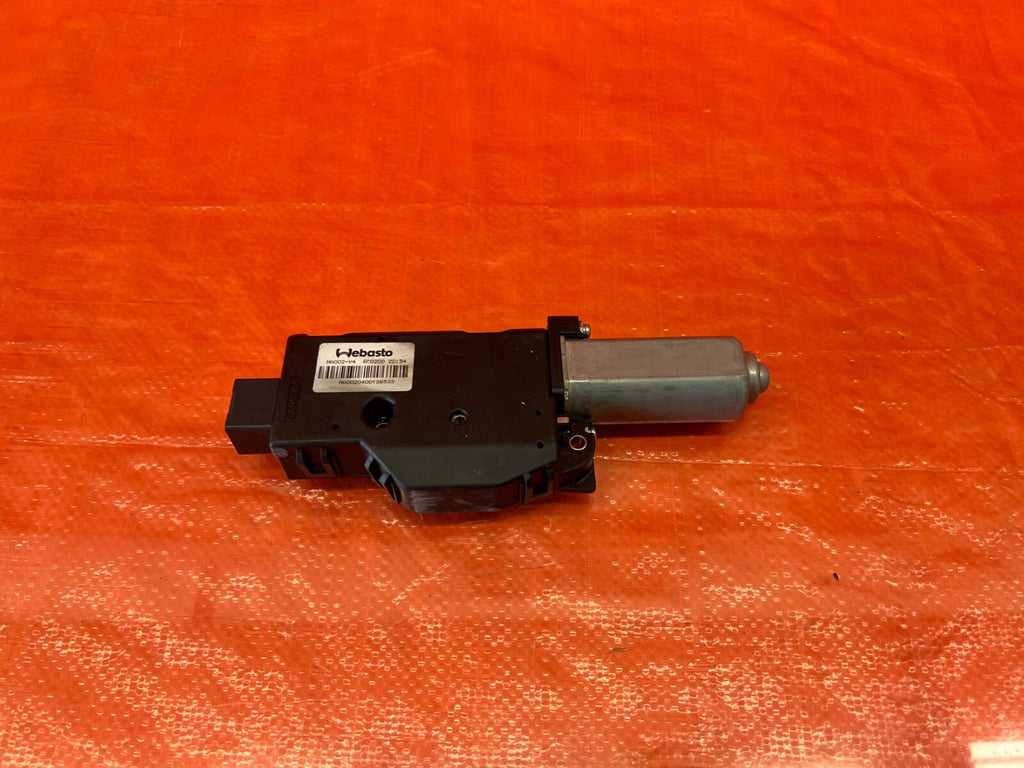 14 20 INFINITI Q50   SUNROOF MOONROOF SLIDING ROOF   MOTOR   OEM FACTORY OE #1143
