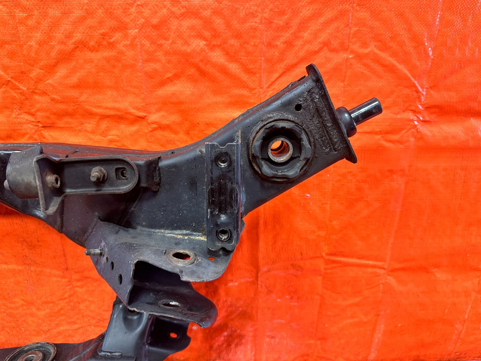 08 15 INFINITI G37 COUPE & CONVERTIBLE   REAR SUBFRAME CROSSMEMBER K FRAME   3294