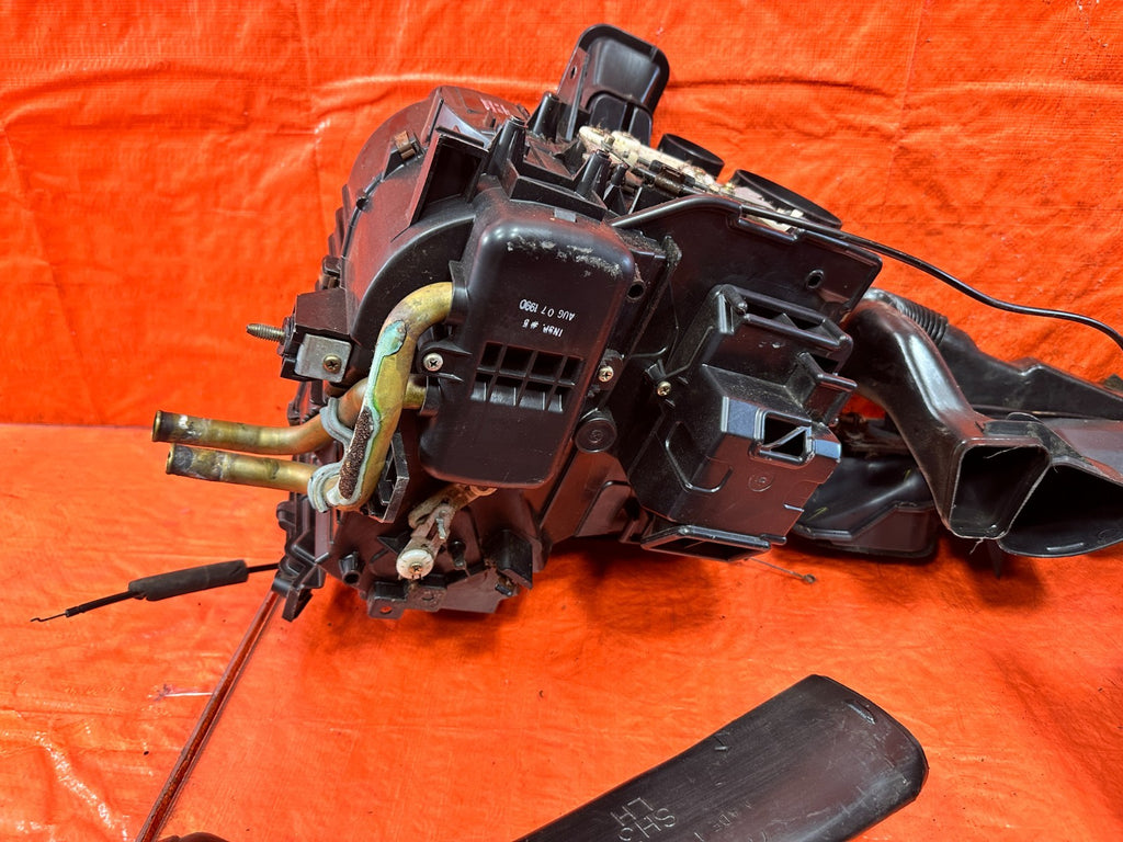 90 91 HONDA CIVIC HATCHBACK   UNDER THE DASHBOARD AC BOXES BLOWER EVAPARATOR13