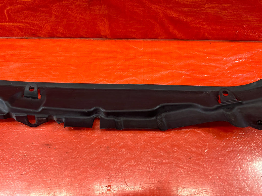 02 05 HONDA CIVIC SI EP3 HATCH PASSENGER RIGHT LOWER FENDER FAIRING TRIM OEM 2136