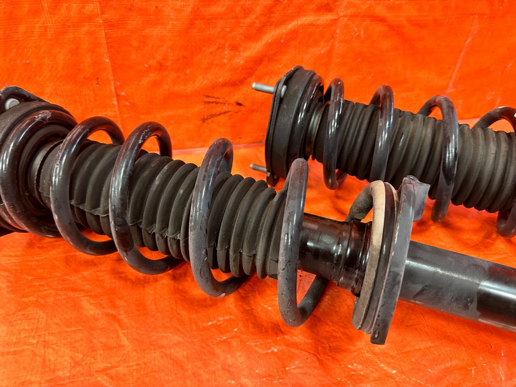 2020 20 INFINITI Q50   NON SPORT MODEL ONLY   LEFT RIGHT REAR SHOCKS   OEM 2965