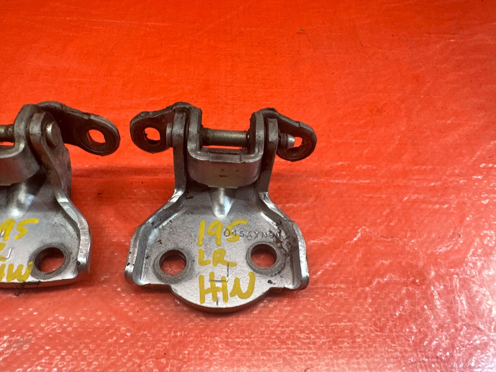 92 00 HONDA CIVIC SEDAN   DRIVER LEFT REAR   DOOR HINGE SET UPPER LOWER OEM #1956