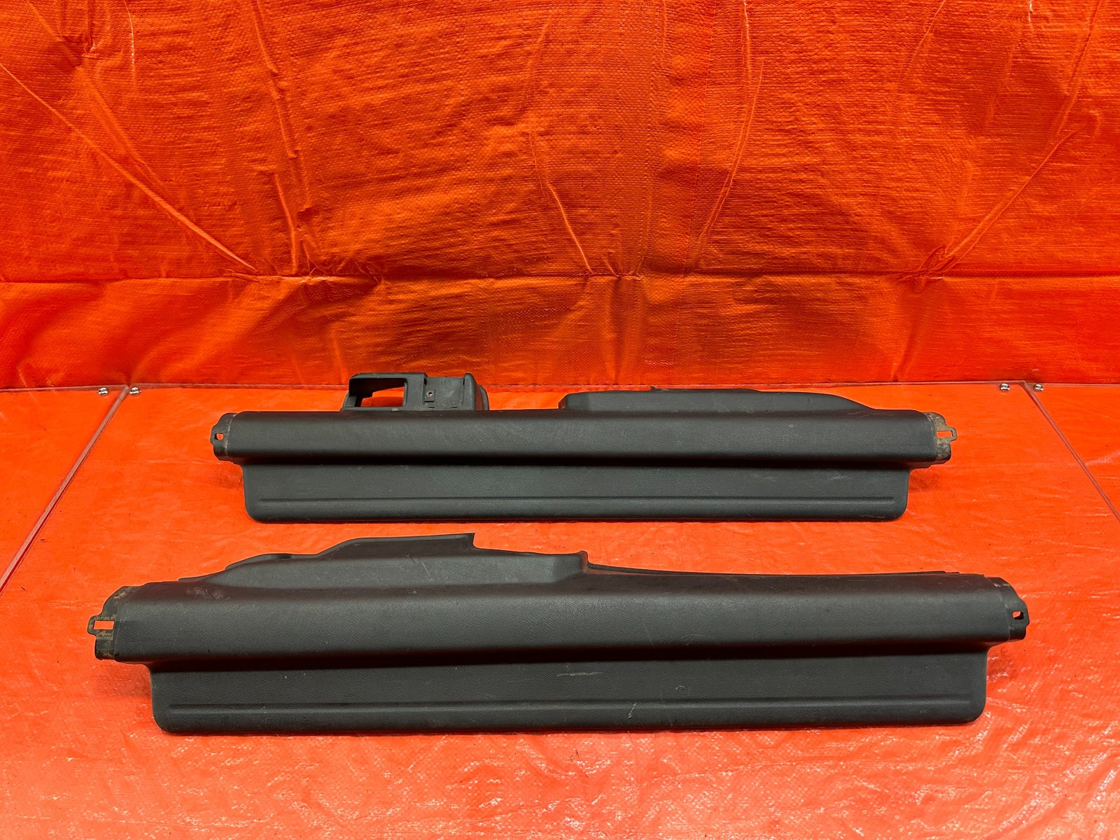 02 05 HONDA CIVIC SI EP3   FLOOR PILLAR SCUFF PLATE SET LEFT & RIGHT   OEM #1860
