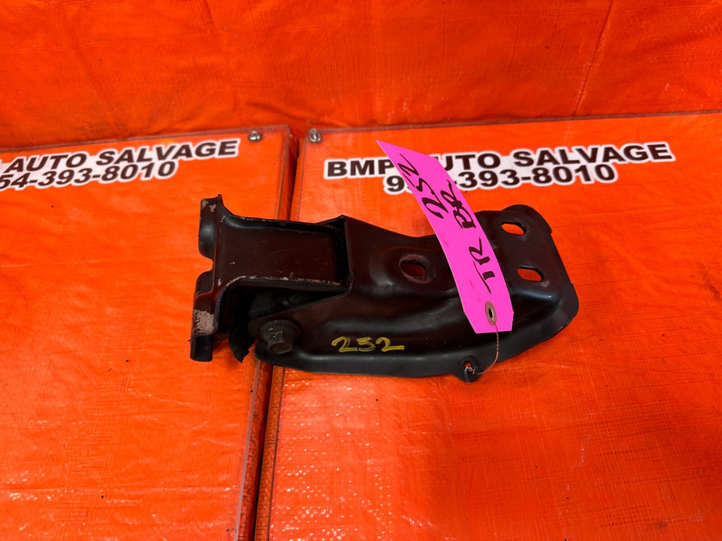 92 01 HONDA PRELUDE AT FRONT ENGINE STIFFENER TRANSMISSION BRACKET   OEM OE #2525