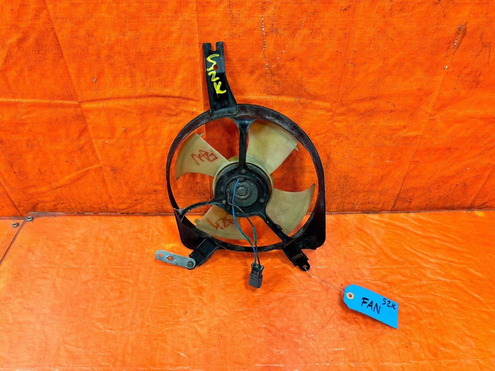 OEM 2001 01 HONDA S2000 AP1   HVAC AIR CONDITIONING AC CONDENSER COOLING FAN #S20