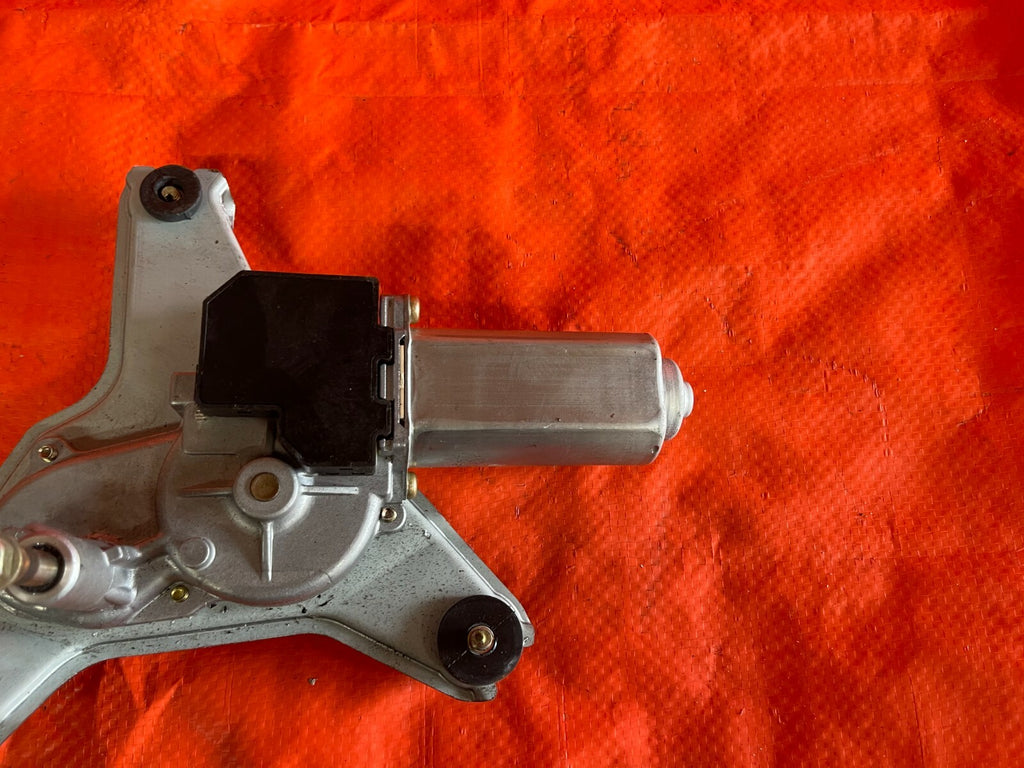 03 05 TOYOTA CELICA GT & GT S   REAR   WIPER MOTOR   85130 20780   OEM FACTORY1