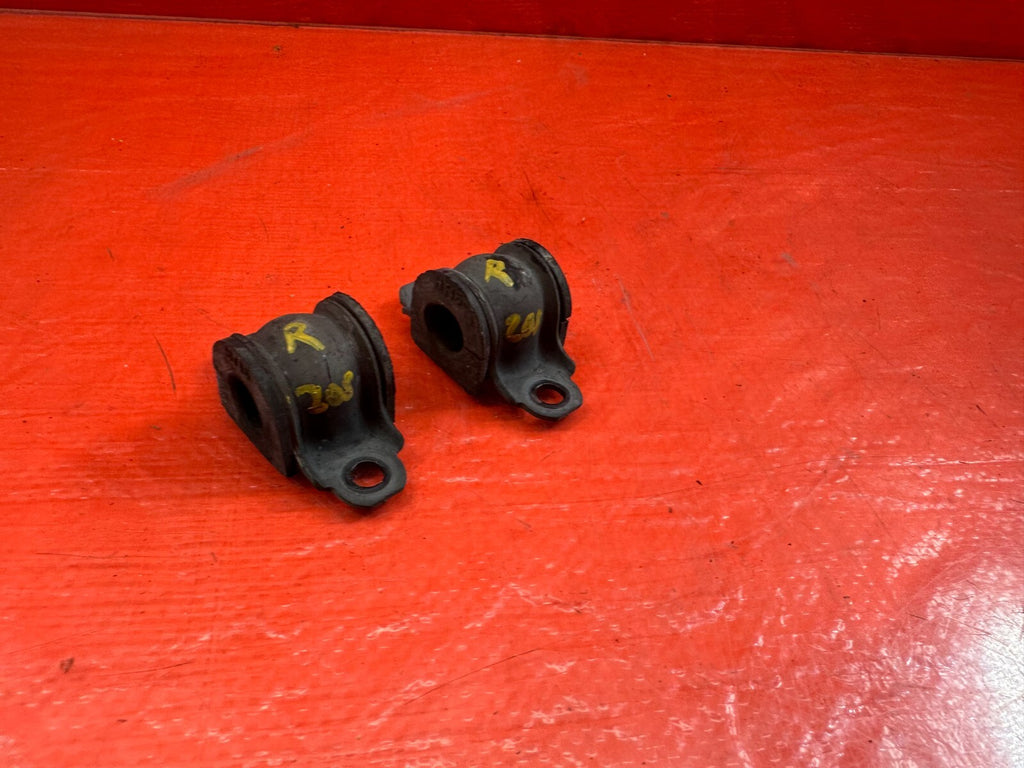 04 08 ACURA TSX   LEFT & RIGHT REAR SWAY BAR BRACKETS & BUSHINGS   OEM #2096