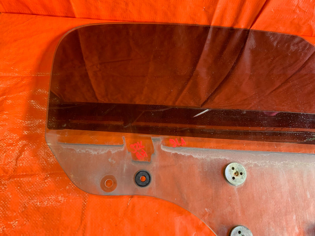 OEM 2000 00 HONDA S2000   PASSENGER RIGHT WINDOW GLASS6