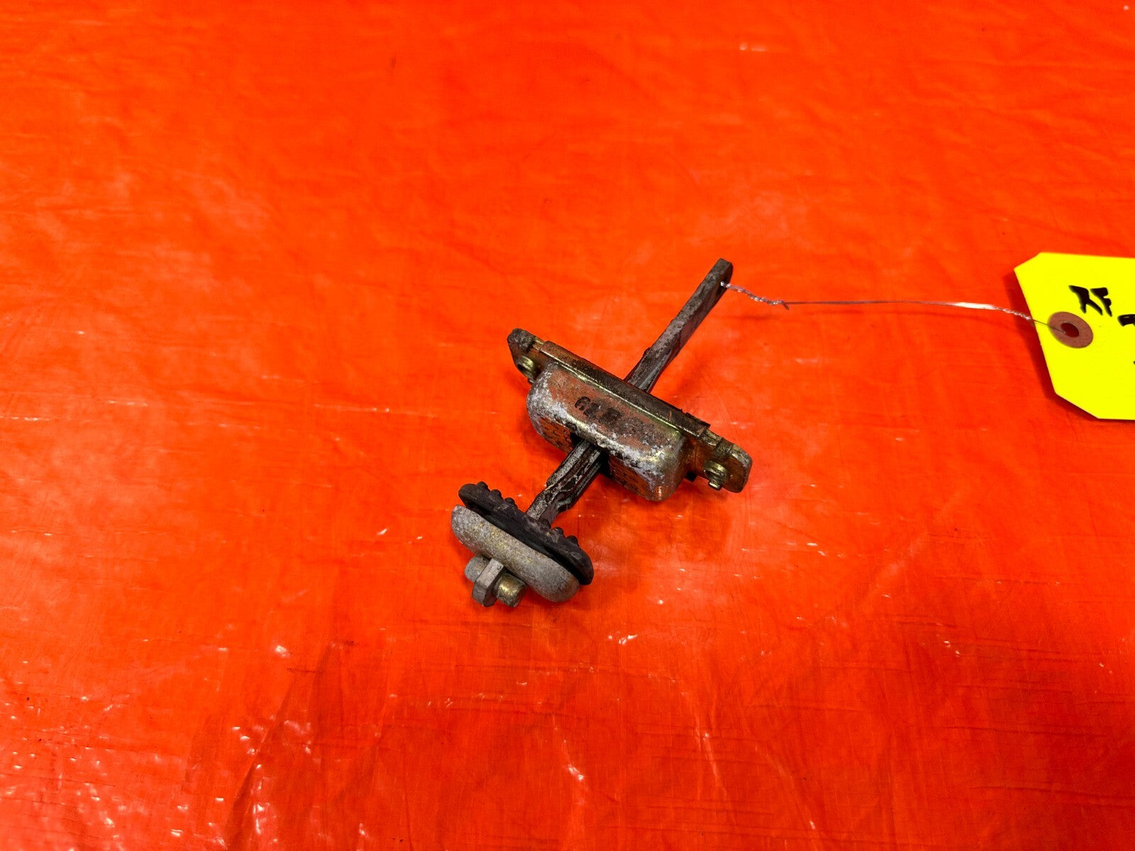 88 89 HONDA CRX   PASSENGER RIGHT DOOR CHECKER HINGE ARM STOPPER   OEM #2771