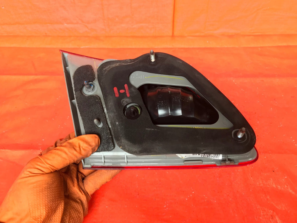 OEM 2013 2014 2015 NISSAN SENTRA PASSENGER RIGHT INNER TRUNK TAIL LIGHT LAMP R .4