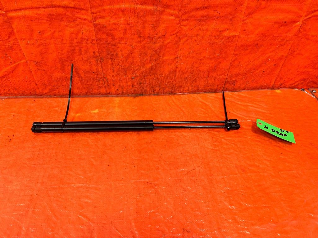 90 91 HONDA CIVIC HATCHBACK   TRUNK SHOCKS TAILGATE SHOCKS HATCH SHOCKS OEM 3171