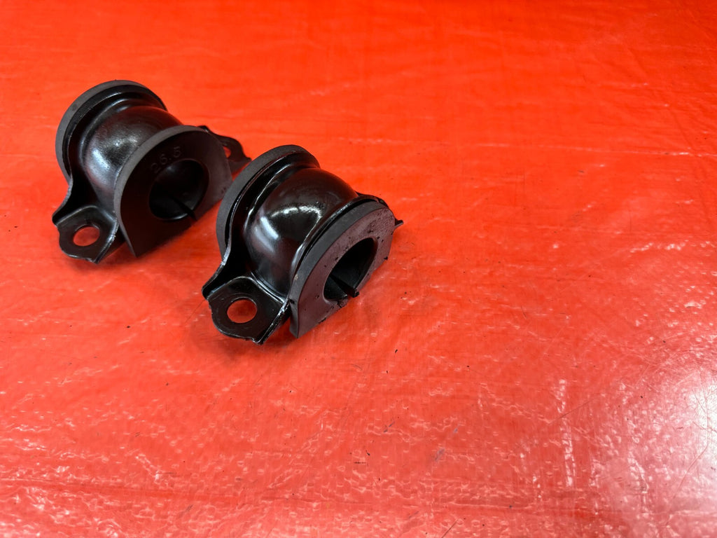 04 07 HONDA S2000   FRONT SWAY STABILIZER BAR BUSHINGS AND BRACKETS   OEM #1977