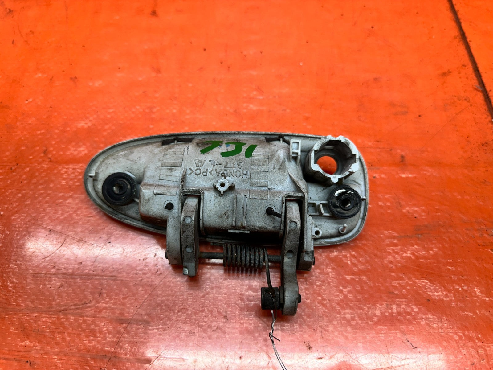 94 01 ACURA INTEGRA 2D LEFT DRIVER EXTERIOR OUTSIDE DOOR HANDLE OEM #3317