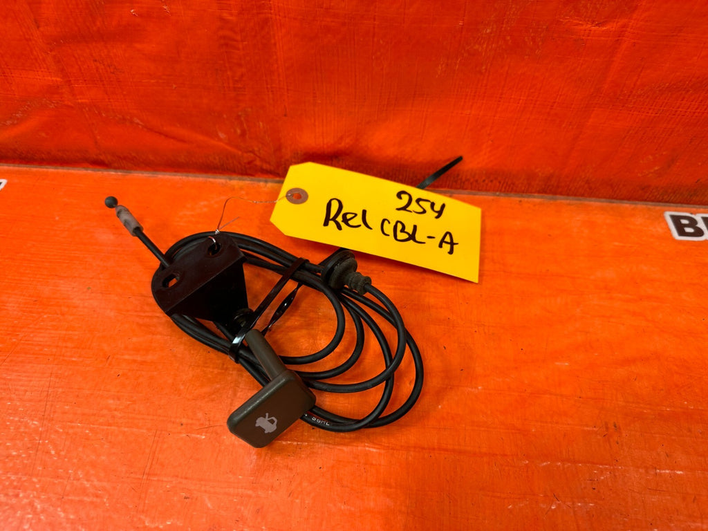 02 06 ACURA RSX TYPE S & BASE   HOOD LATCH RELEASE LEVER CABLE   OEM FACTORY 2541