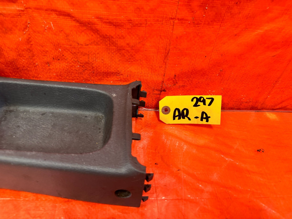 99 00 HONDA CIVIC SI EM1   ARM REST SHIFTER CENTER CONSOLE CUP HOLDER OEM 2971