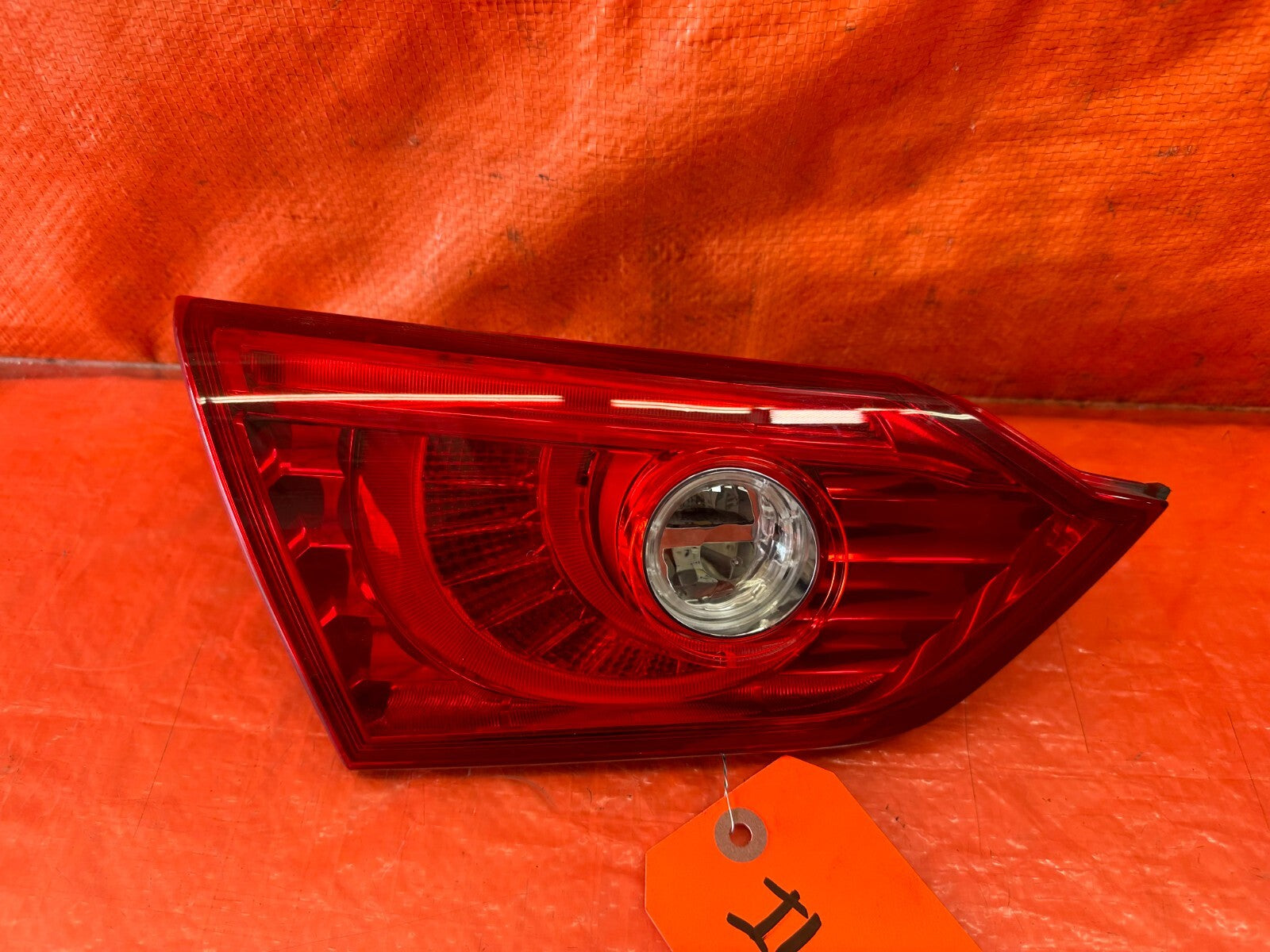 14 15 INFINITI Q50   DRIVER LEFT TRUNK MOUNTED   INNER TAIL LIGHT LAMP OEM #2421