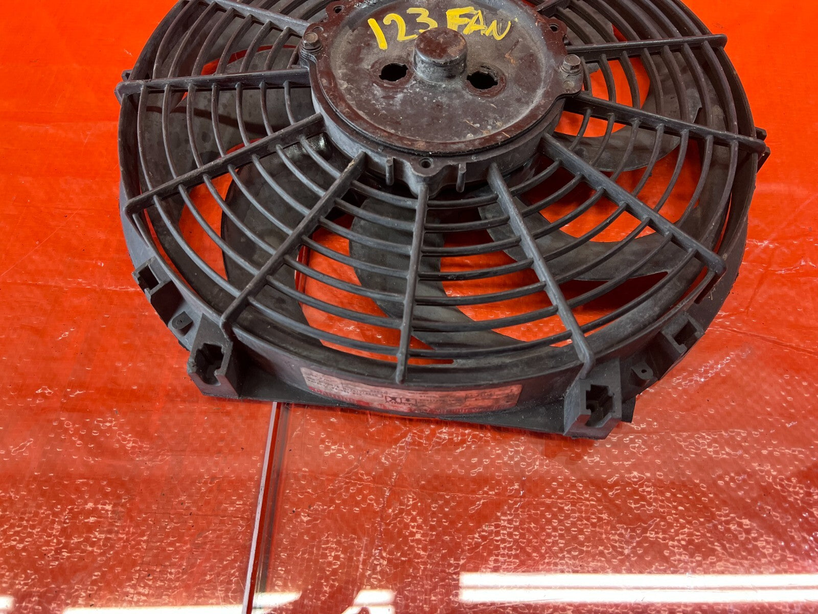 94 01 ACURA INTEGRA   SLIM RADIATOR COOLING FAN   8 BLASE MODEL   #1233