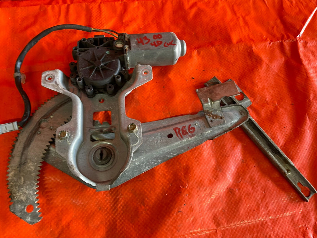96 00 HONDA CIVIC 4D SEDAN   DRIVER LEFT REAR   WINDOW REGULATOR W/ MOTOR   OEM8