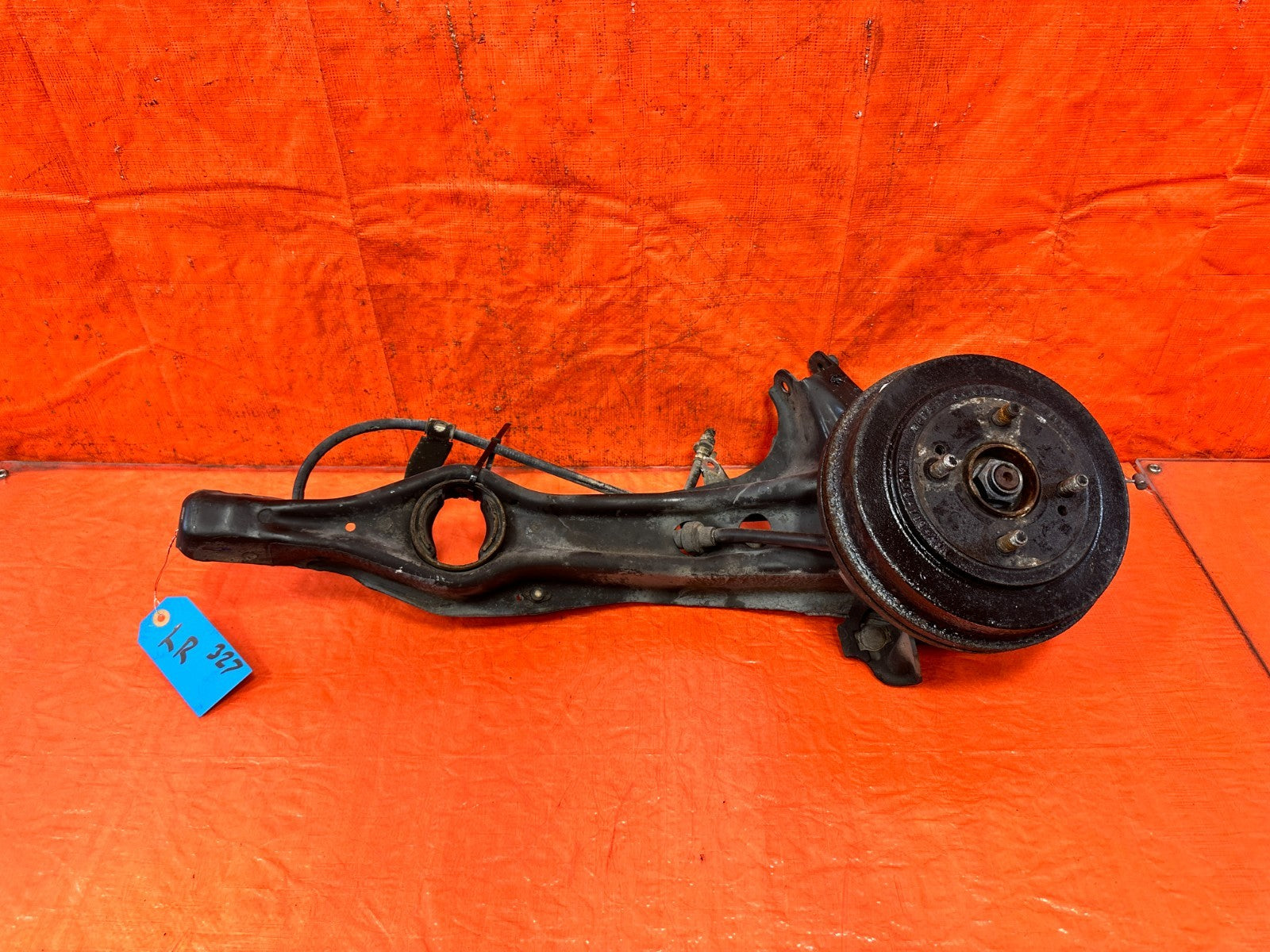92 95 HONDA CIVIC   DRIVER LEFT REAR TRAILING ARM CONTROL ARM   OEM 3270