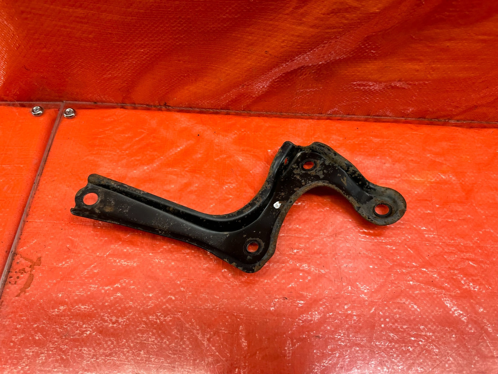 97 01 HONDA PRELUDE   FRONT SUB FRAME CROSSMEMBER REAR BRACKET STIFFENER #2106