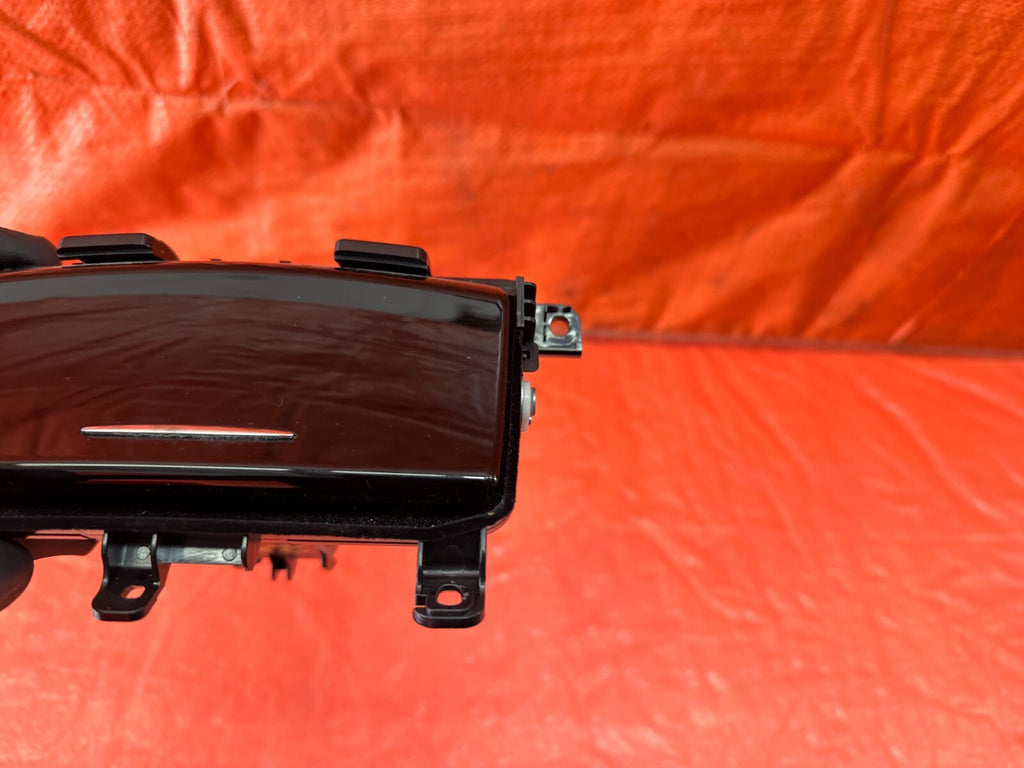 16 18 INFINITI Q50   12 VOLT 12 V CENTER CONSOLE STORAGE CUBBY POCKET   OEM 2423