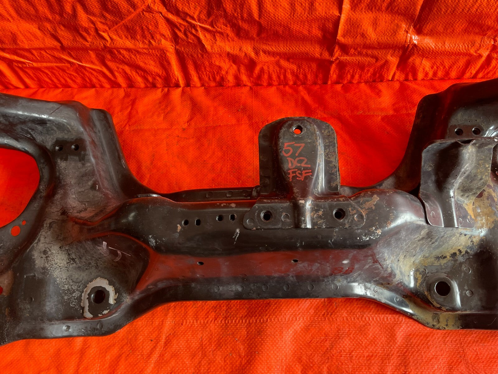 94 01 ACURA INTEGRA   FRONT SUBFRAME CROSSMEMBER ENGINE CRADLE K FRAME OEM #576