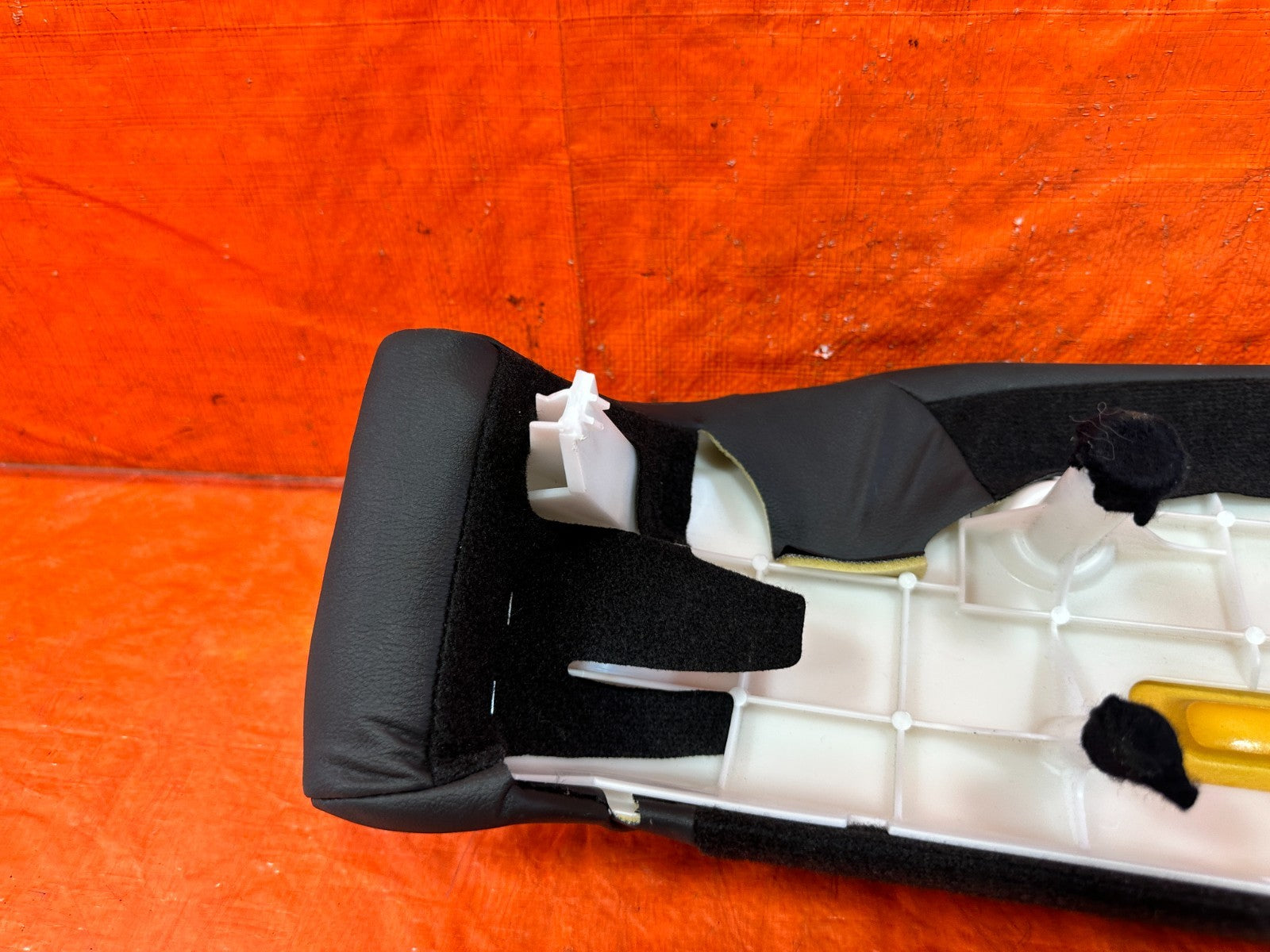 09 10 ACURA TSX   BLACK LEATHER REAR RIGHT OUTER SEAT SKIN   OEM FACTORY 3056