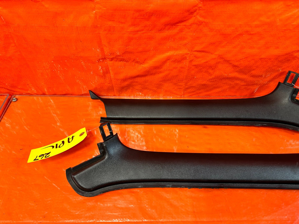 90 97 MAZDA MX 5 MIATA   LEFT & RIGHT A PILLARS   BLACK   OEM FACTORY #2677