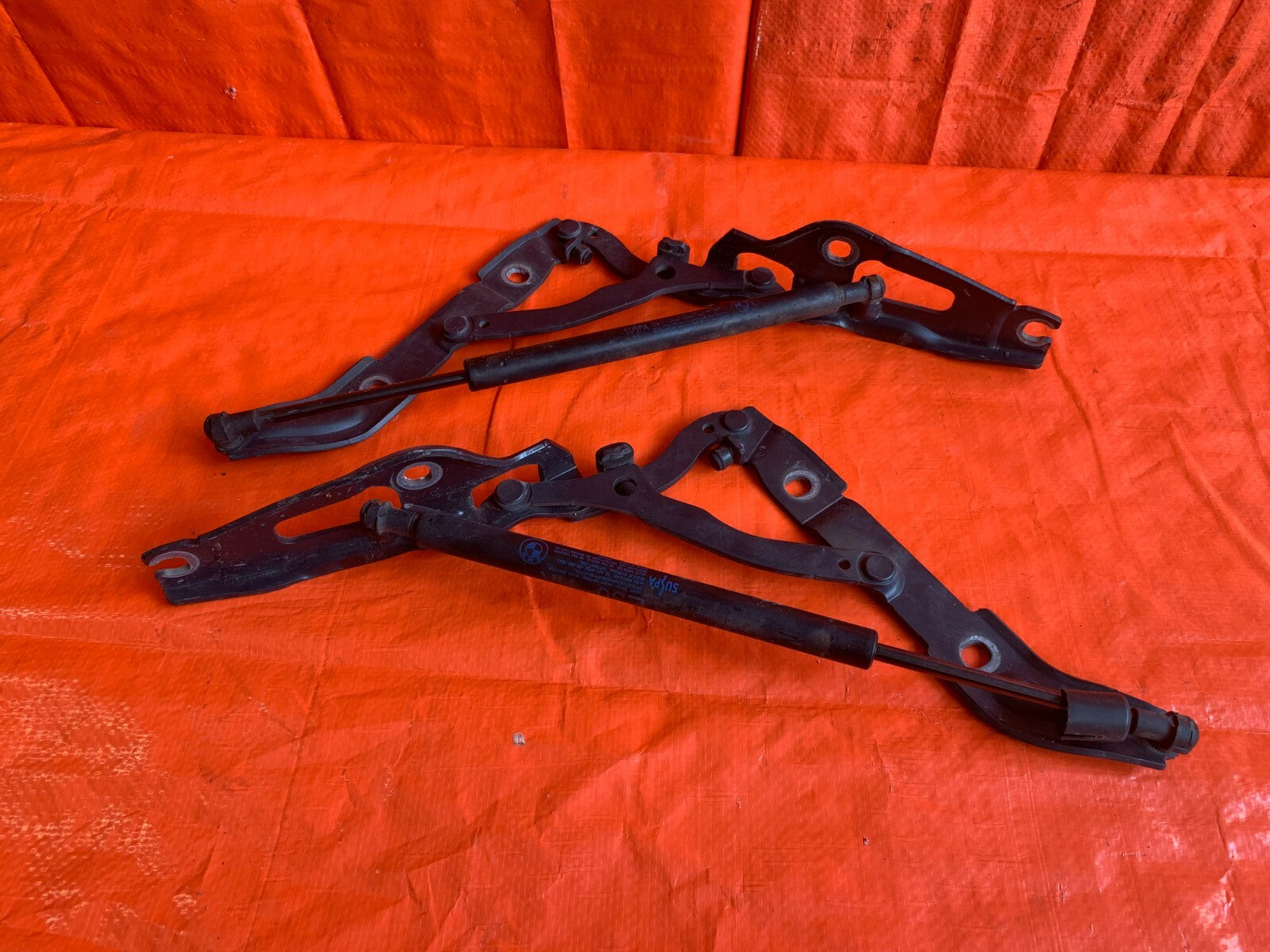 OEM 2007 07 BMW 335Xi 335i AWD SEDAN HOOD HINGE SET DRIVER LEFT PASSENGER RIGHT6