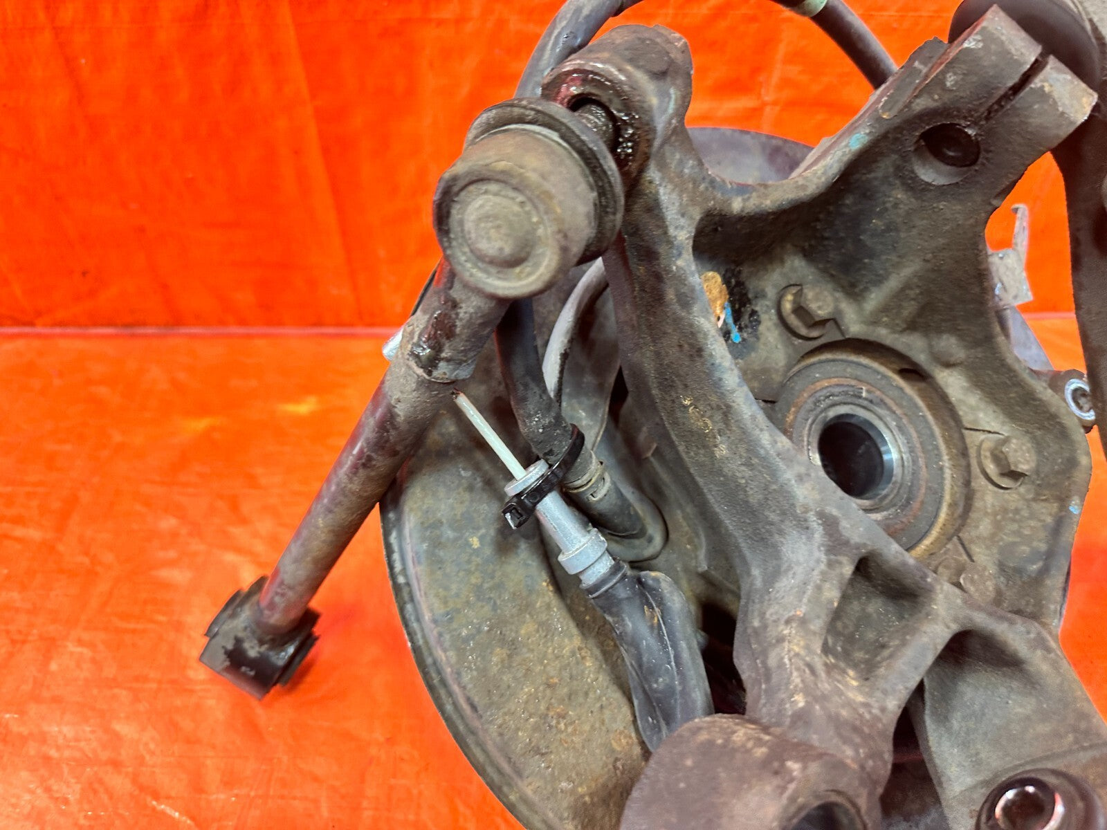 08 14 SUBARU IMPREZA WRX STI RIGHT REAR SPINDLE KNUCKLE WITH 4 CONTROL ARMS OEM21